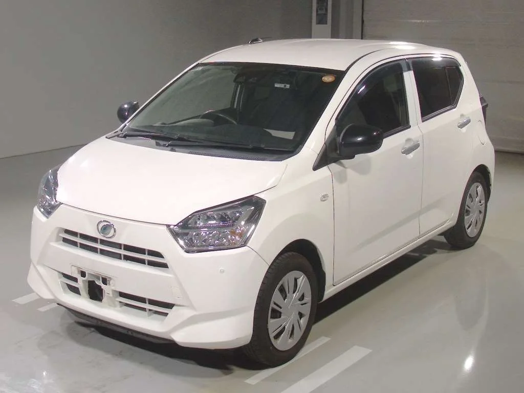 Daihatsu Mira e:S LA350S 2021